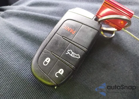 2016 Chrysler 200 Limited из США, поврежденный, VIN 1C3CCCAGXGN170272